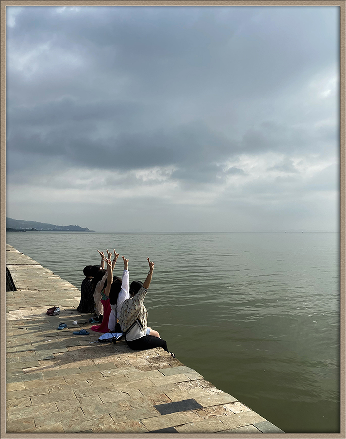三等獎(jiǎng)《面朝大?！罚ü矩?cái)務(wù)部）.jpg